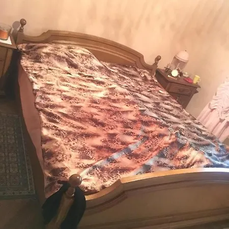 Sara's Place Quarto em Acomodações Particulares *